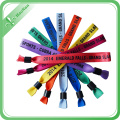 Bracelet promotionnel de tissu de bracelet de polyester pour des articles de cadeau